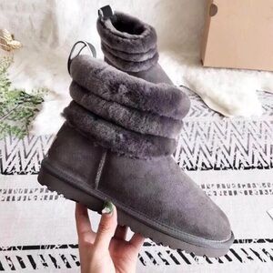 ugg  classic mini fluff quilted short boot in charcoal, size 7